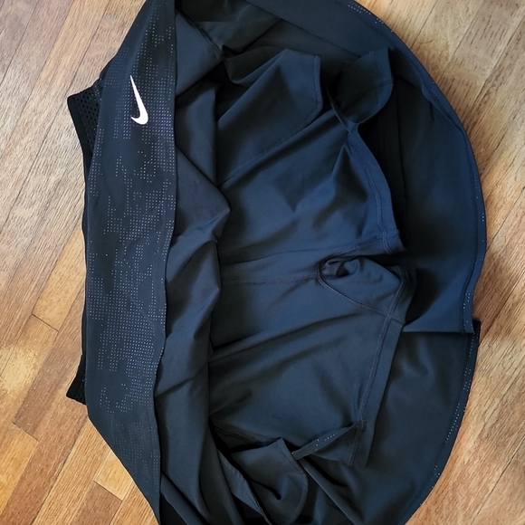 NIKE DRIFIT UNIQUE BLACK MESH skort size medium - Picture 5 of 11